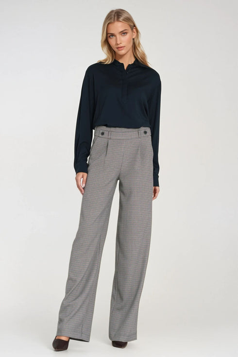 Women trousers model 219763